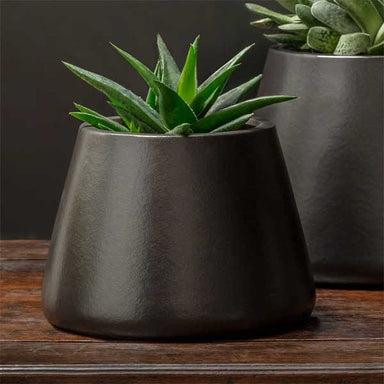 Artisan Pot Planter, Medium - Matte Black - S4 filled with plants on table upclose