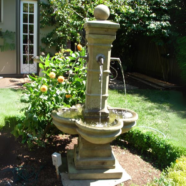 Avignon Courtyard Fountain in action in the garden.