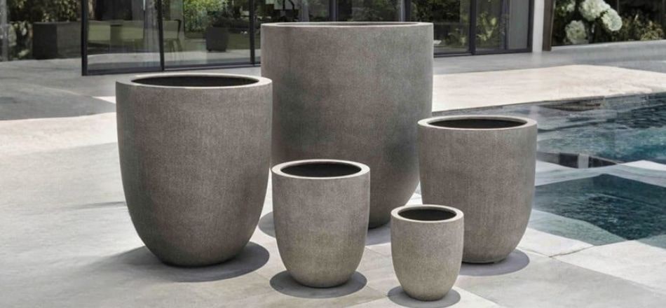 Bradford Extra Large Planter Riverstone Premium Lite S/1 featured image.