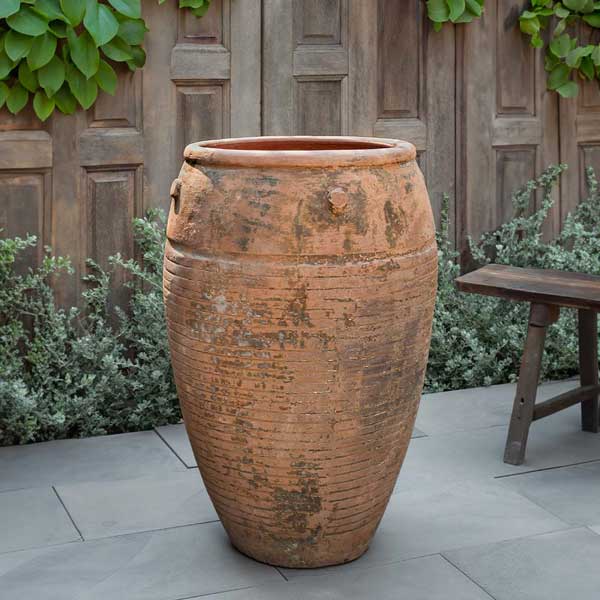 Catania Jar Planter - Vicolo Mattone - S/1 on concrete in the backyard