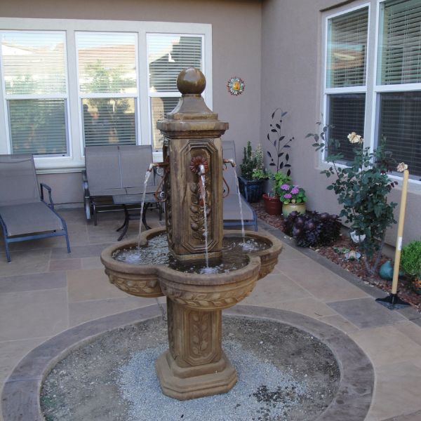 Limone Courtyard Fountain in action in the veranda.
