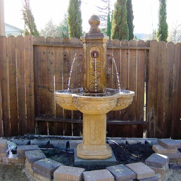 Limone Courtyard Fountain in action.