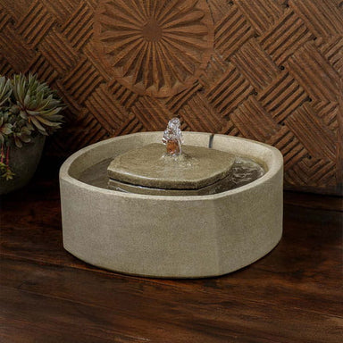 M-Series Bond Fountain on table in action.