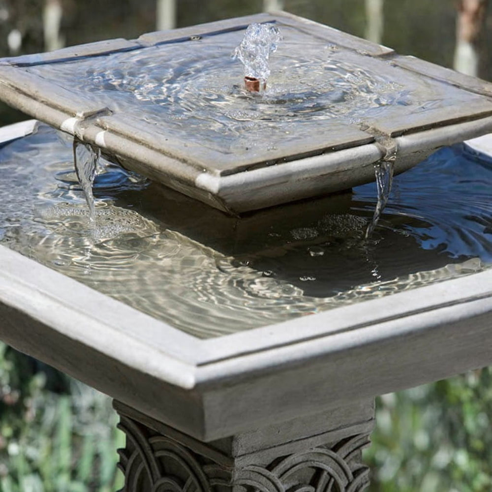 portwenn fountain in action upclose