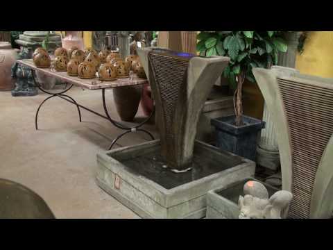 Diesse Fountain with Square Bowl in action.
