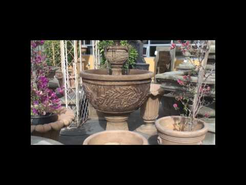 Oliva Two Tier Fountain in action.