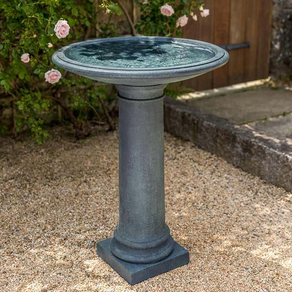 The Hampton Birdbath Campania International