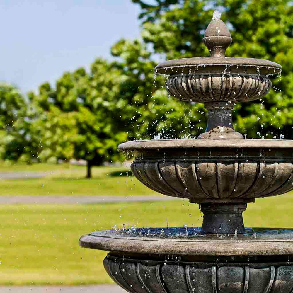 Three Tier Longvue Fountain in action upclose.