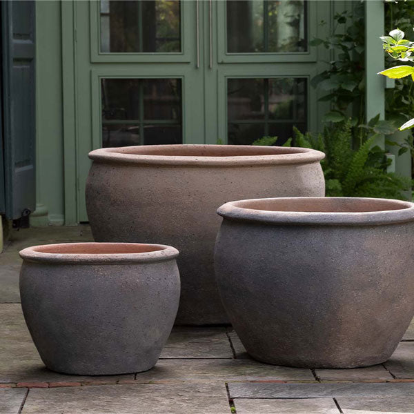 massive plant pots Tron Cao Pot