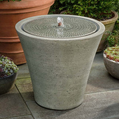 Verve Fountain on concrete in action.