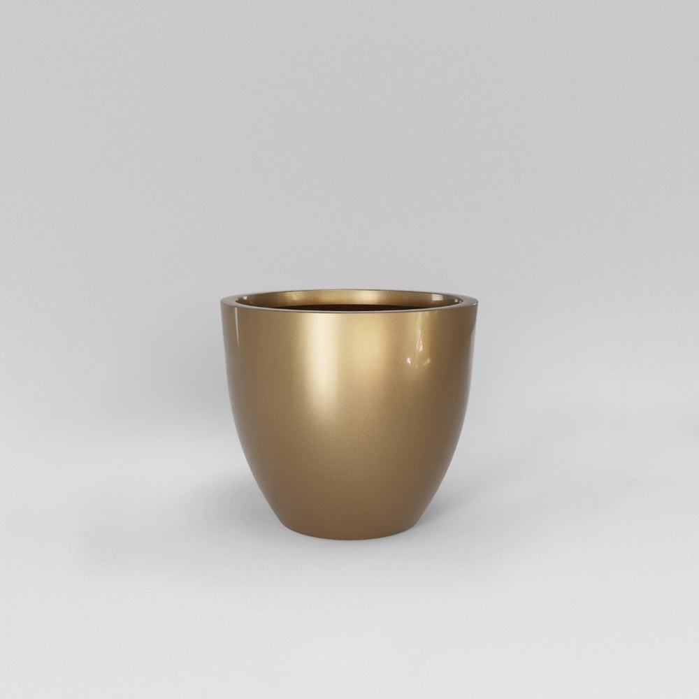 Wannsee Extra Large Round Fiberglass Planter in gloss metallic gold against gray background.
