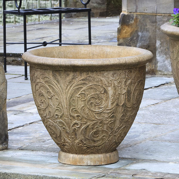 Arabesque Planter, Medium Campania International