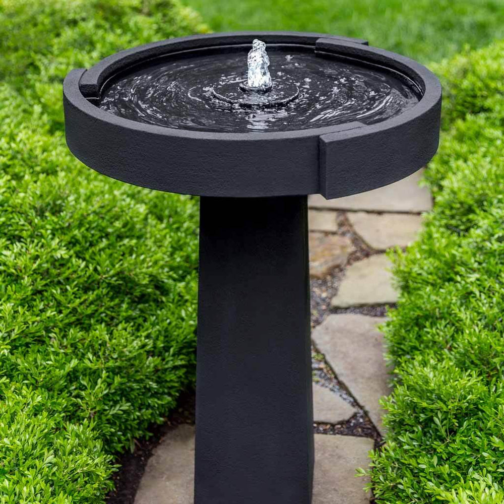 concept birdbath fountain in action