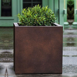 Farnley Planter 1818 - Rust Lite S/1 on concrete filled with plants