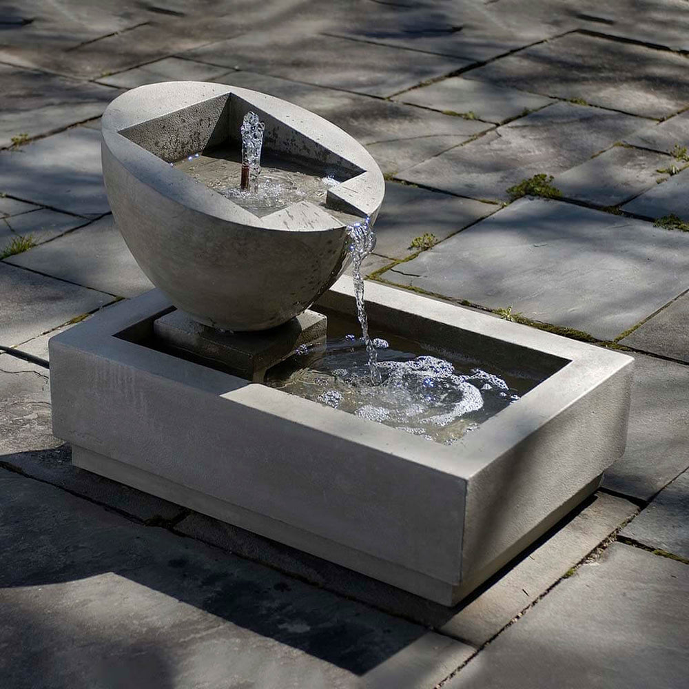 genesis II fountain in action