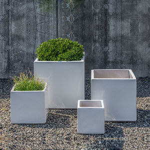 Hancock Planter - White - S/4 on gravel filled with plants