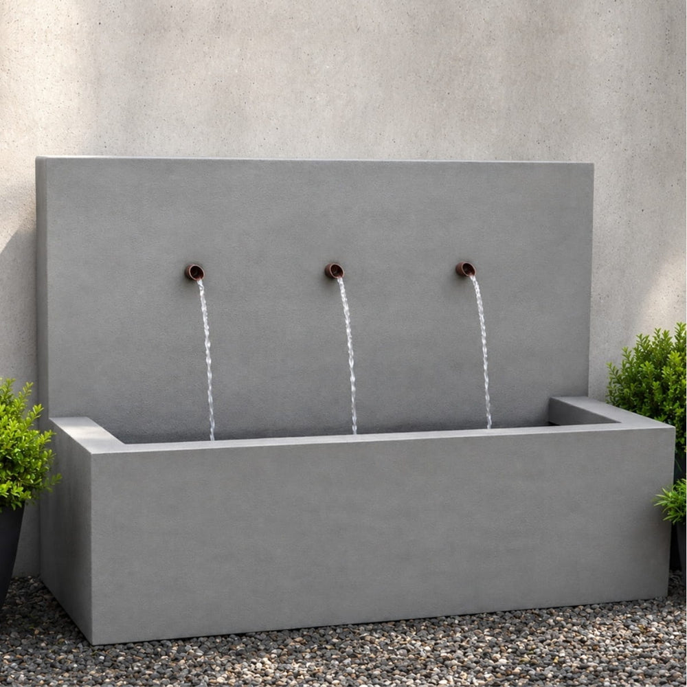 long beach fountain in action
