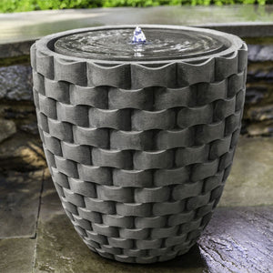 M weave disc fountain in action
