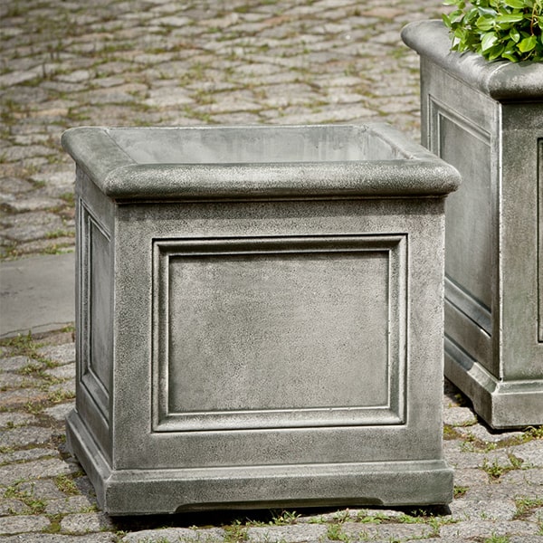 Small Orleans Planter Campania International