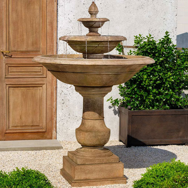 Savannah Fountain Campania International