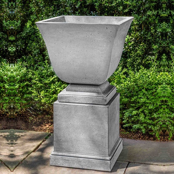 Shelbourne Pedestal Campania International