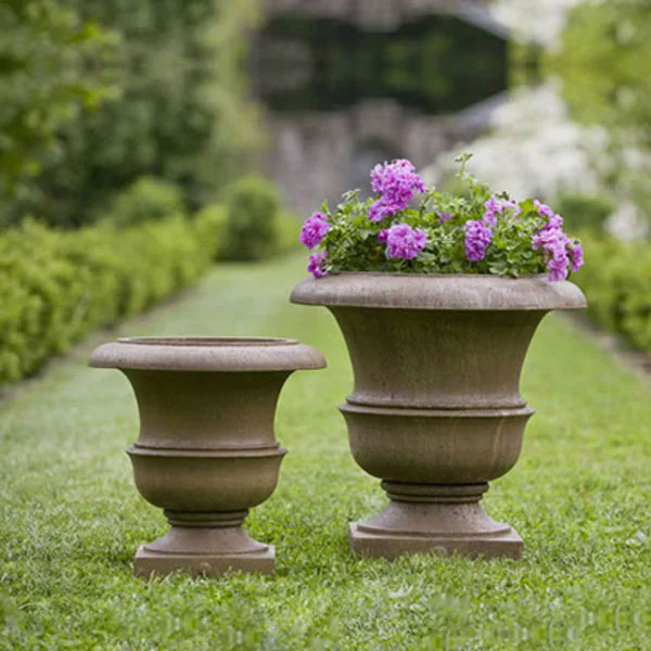 Williamsburg Wren Small Planter by Campania International Brownstone